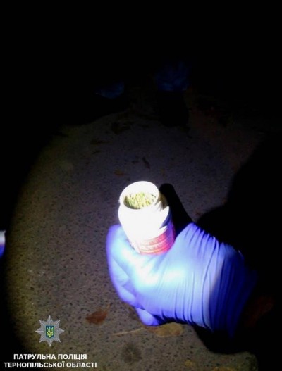 Від початку тижня поліцейські спіймали чотирьох тернополян з наркотиками