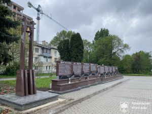 У Тернополі освятили Дзвін пам’яті на честь загиблих Героїв
