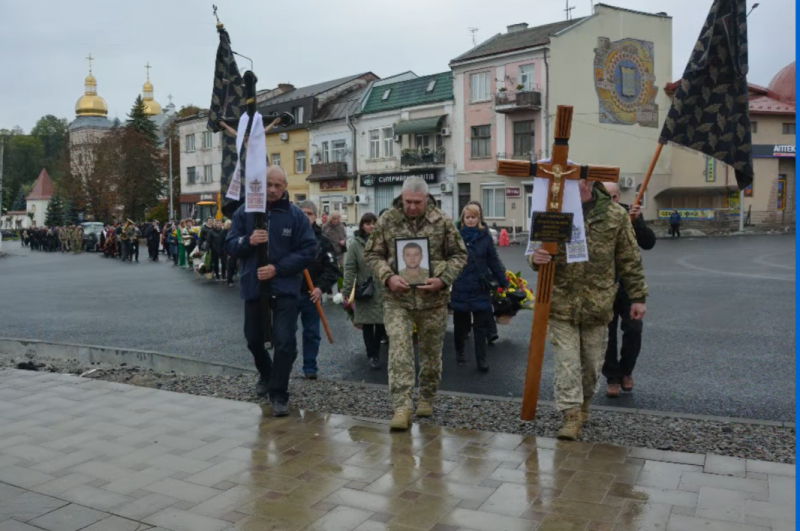 У Теребовлі попрощалися з Михайлом Крушельницьким, який загинув на війні