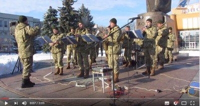 На Тернопільщині контрактників на службу припрошували ... музикою (відео)