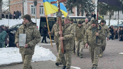 Громада Тернопільщини зустріла полеглого захисника – Романа Липку