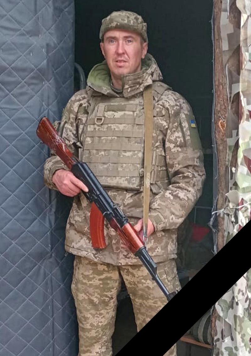 Чергова трагічна звістка для Тернопільщини: зупинилося серце Героя Романа Майданіва