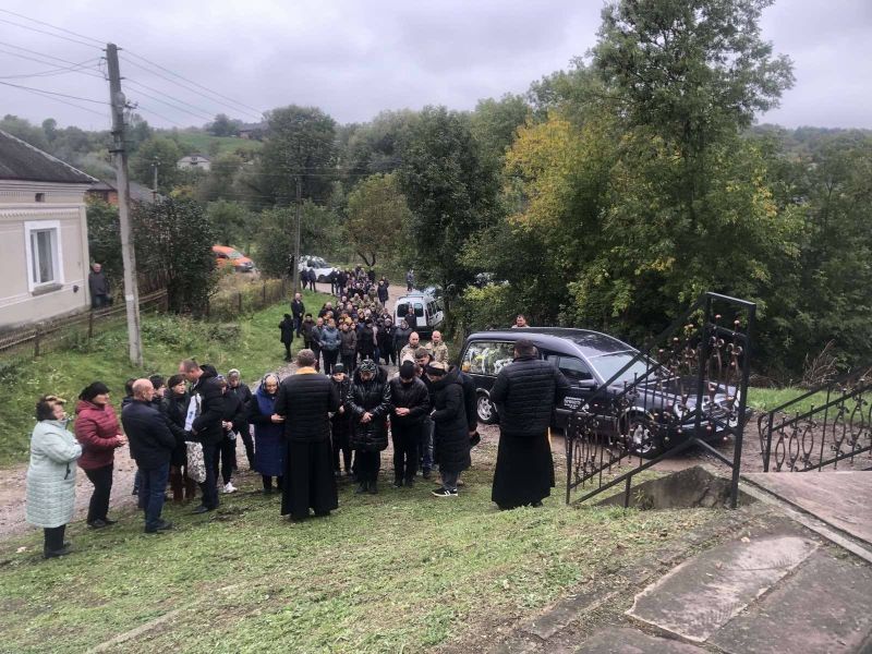 Тернопільщина назавжди попрощалася з полеглим Героєм Миколою Дзвінкою