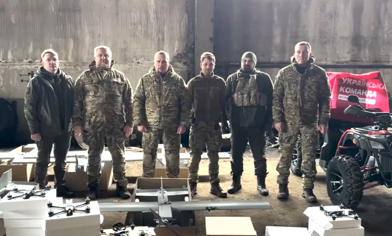 «Українська команда» доставила батальйону «Свобода» на передову FPV-дрони та першу партію дронів-літаків