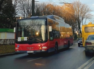 У Тернополі на маршрут №35 виїхали ще два комунальні низькопідлогові автобуси