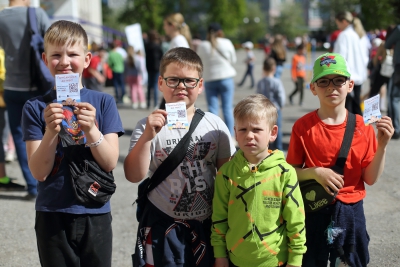 З нагоди Дня Європи у Тернополі просто неба провели спортивно-розважальний захід для дітей (фото, відео)