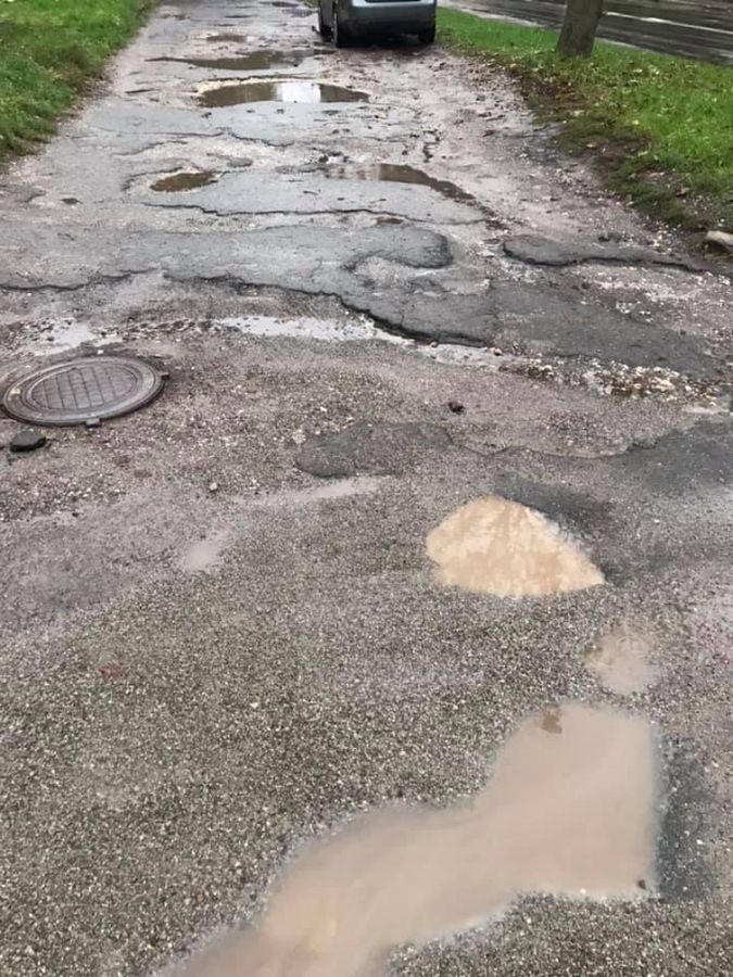 Після дощу вулиці Тернополя перетворюються на квест (фото)