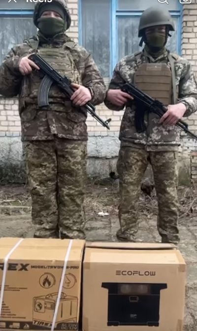Волонтерський штаб «Українська команда» передав військовим потужне енергообладнання