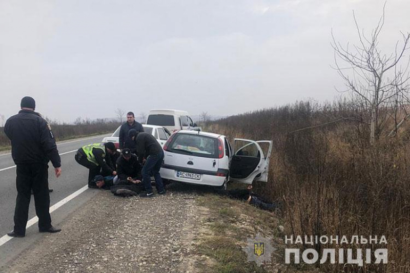 На Тернопільщині затримали грабіжників-гастролерів з Волині: &quot;квaртет&quot; взяли з купою речових докaзів