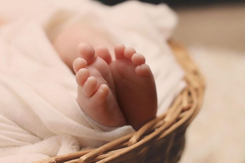 У Тернополі батьки новонароджених можуть скористатися розширеним неонатальним скринінгом