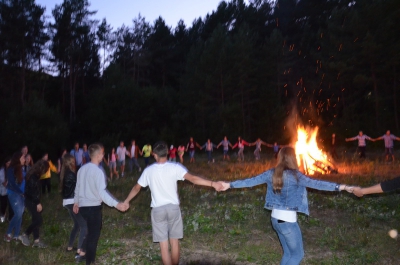 В урочище на Тернопільщину з’їхалася молодь (фото)