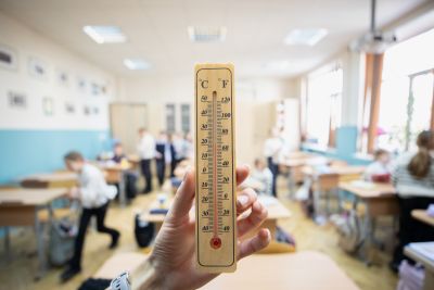 У Тернополі включили опалення в школах, дитячих садочках та лікарнях