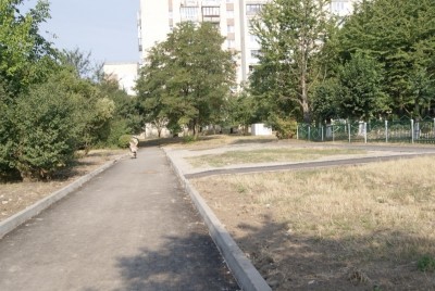 Відремонтували тротуар біля тернопільського садочка (ФОТО)
