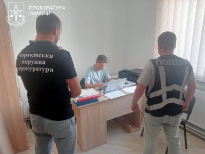 Двох державних реєстраторів на Тернопільщині підозрюють у незаконній реєстрації земельної ділянки вартістю 39 млн грн