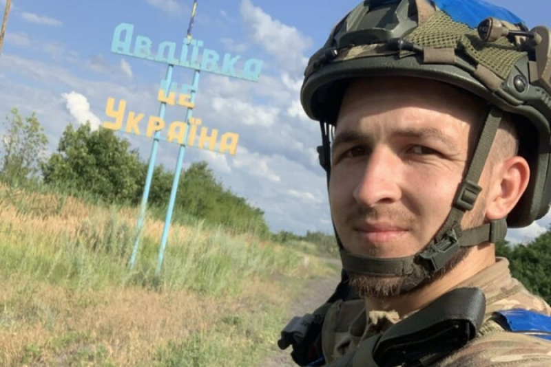 Повернувся з-за кордону, щоб захистити рідних: історія Героя України Івана Чорного