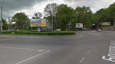 Кільце біля “Шостого магазину” у Тернополі збільшать, а пішохідний перехід – перенесуть