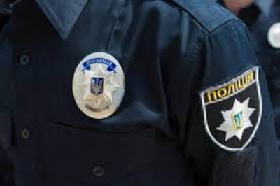 У Тернополі поліцейські затримували громадян з порушенням закону