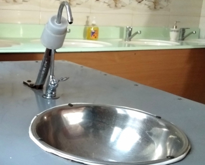 У тернопільських школах облаштували фонтанчики з питною водою