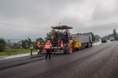 На трасі Тернопіль-Підволочиськ - новенький асфальт