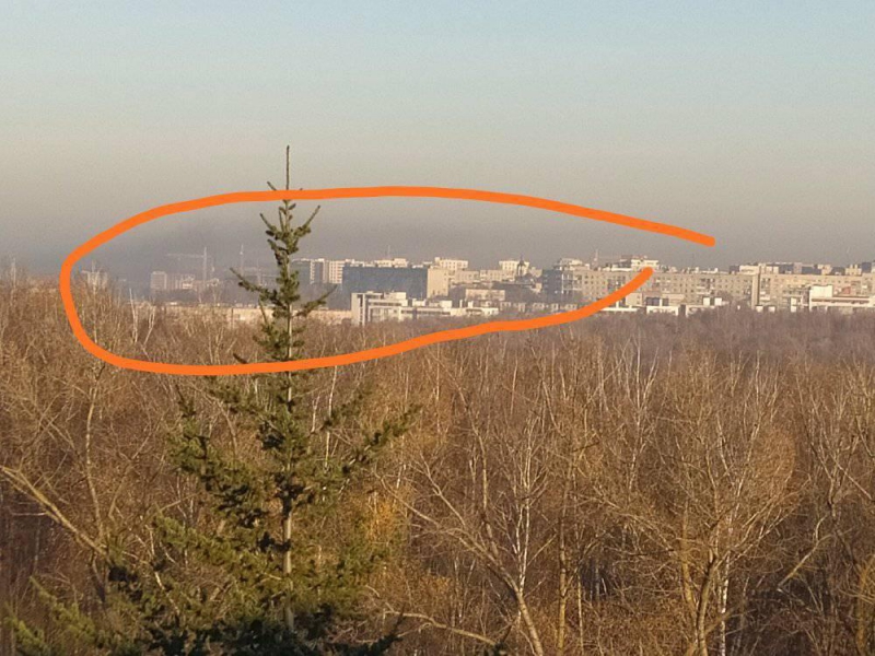 «Чорне небо»: у Тернополі в повітрі смердить димом (фотофакт)