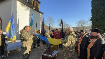 Громада Тернопільщини попрощалася з полеглим захисником Мирославом Пиховичем