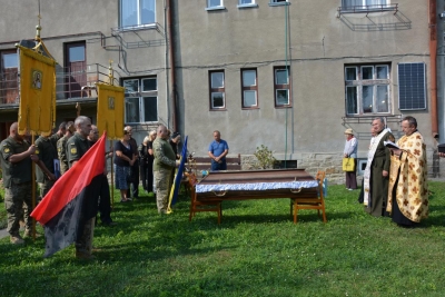 У громаді на Тернопільщині прощалися з полеглим воїном