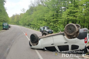 На Тернопільщині - потрійна ДТП