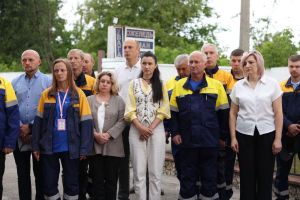 На Тернопільщині відкрили меморіальну дошку на честь полеглого захисника Валерія Качаленка