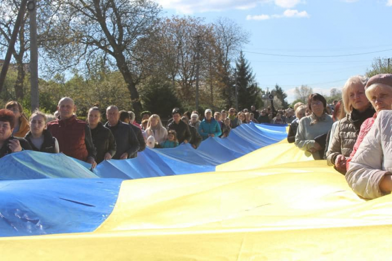 Молилися за перемогу: у Великих Гаях відбулася Хресна Дорога