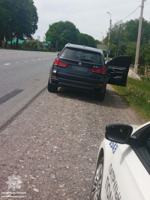 На Тернопільщині поліцейські виявили іномарку, яка перебувала у розшуку