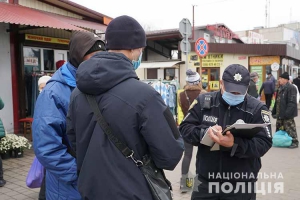 Рейд на центральному ринку Тернополя: що перевіряли правоохоронці?