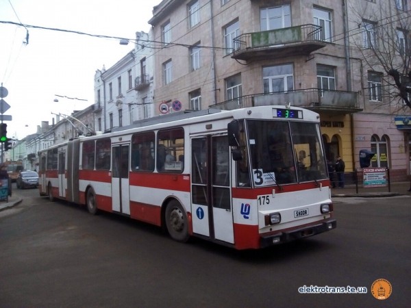 Маршрутом №3 в Тернополі курсує чеська &quot;гармошка&quot;