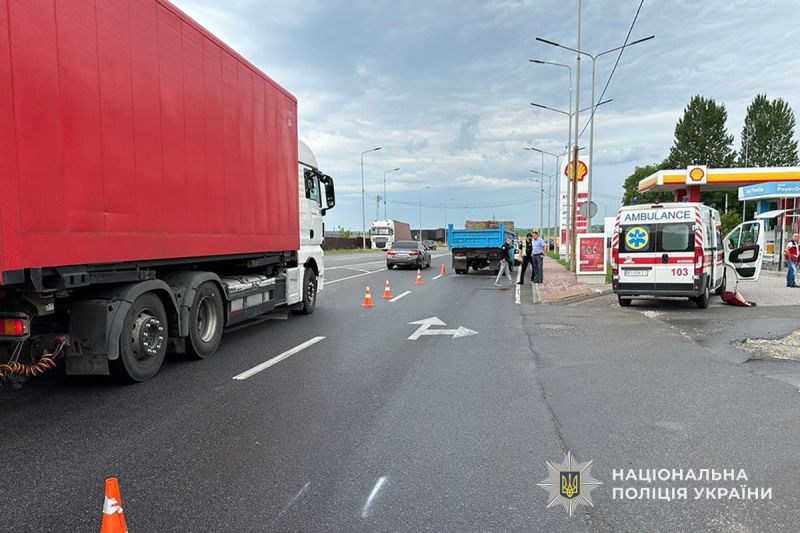 У Тернополі під колесами авто загинула 62-річна жінка
