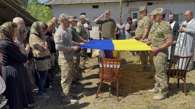 У громаді на Тернопільщині попрощалися з полеглим воїном