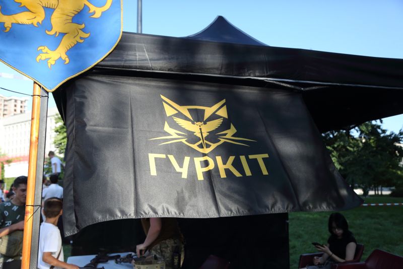 За минулі вихідні патріотична молодь з ГО «Гуркіт» більше 17 000 гривень для ЗСУ