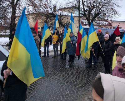 На Тернопільщині зустріли полеглого захисника Романа Вовчака