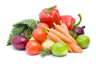 Тернополян попереджають про небезпеку, яку містять свіжі овочі