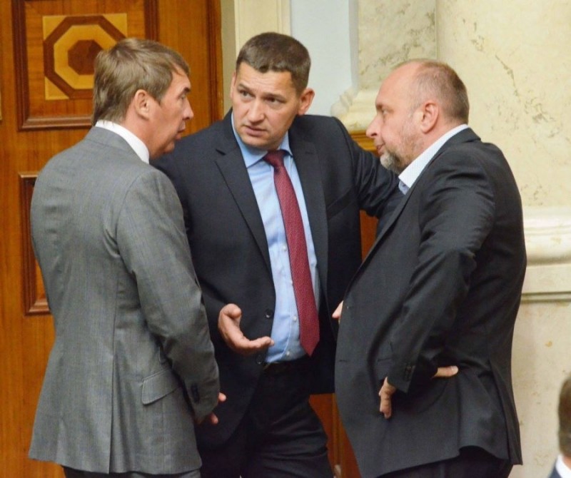 Нардеп Микола Люшняк сьогодні ініціює у парламенті голосування за продовження мораторію на продаж українських земель