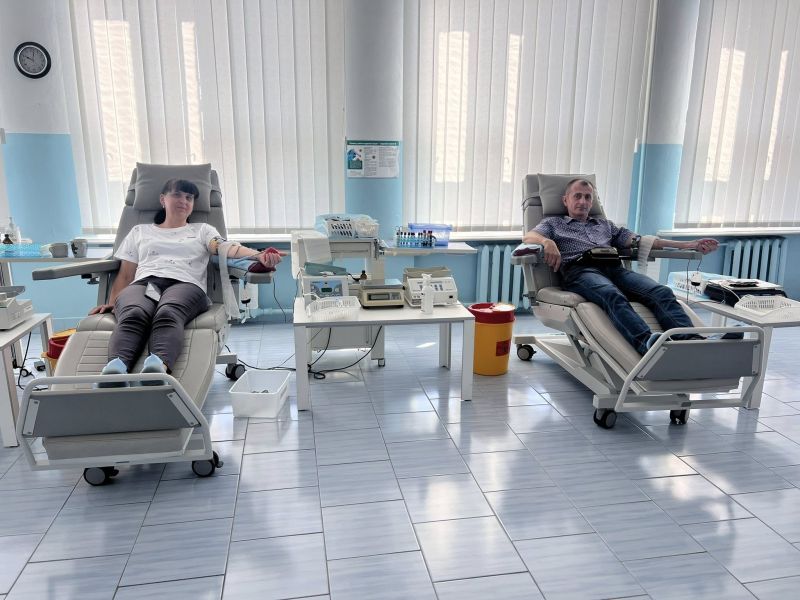 У Тернополі під час донорської акції зібрали майже 100 літрів крові