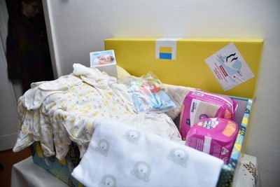 «Пакунки малюка» на Тернопільщині отримали майже тисяча новонароджених діток