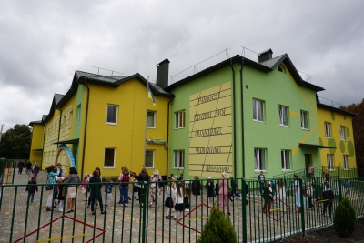 У селі неподалік Тернополя відкрили сучасний навчально-виховний комплекс