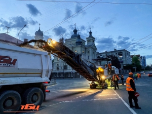 У Тернополі відремонтували дорогу на перехресті вулиць Князя Острозького – Замонастирська – Гайова