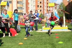 У Тернополі з&#039;явиться ще майже 60 нових дитячих майданчиків