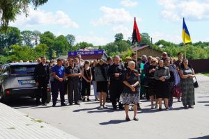 У Соборному на Тернопільщині поховали воїна Олександра Яська (фото)