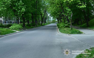Не сподобалася поведінка дітей: у Тернополі п'яний чоловік поранив 11-річну дівчинку