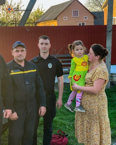 На Тернопільщині врятували трирічну дитину, яка зникла у лісі