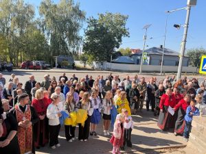 На Тернопільщині відкрили Алею Героїв на честь полеглих захисників