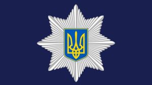 Поліцейські затримали 17-річного тернополянина, який стріляв з пістолета, їдучи в автомобілі