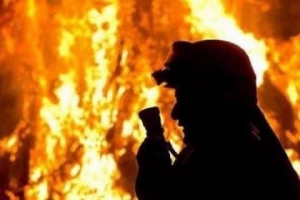 Під час пожежі на Тернопільщині згорів гараж з автомобілем