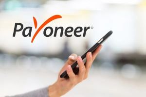 Payoneer і традиційні банки: Порівняння платіжних комісій для ІТ-галузі України